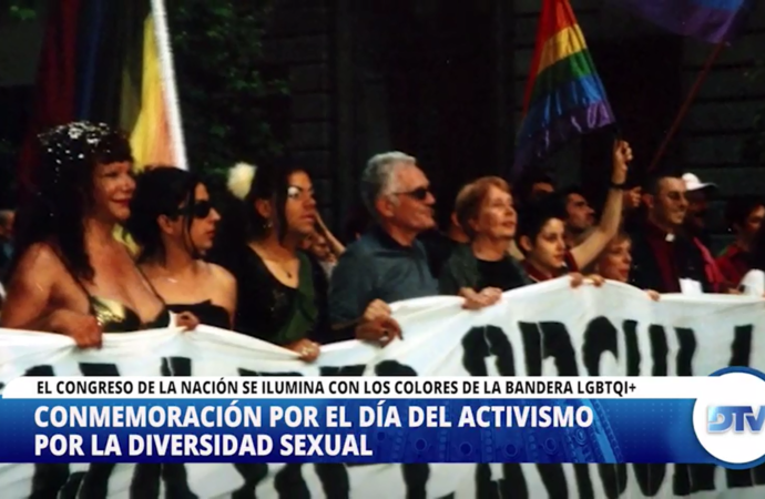 El Congreso, con los colores LGTBIQ en el día del Activismo por la Diversidad Sexual