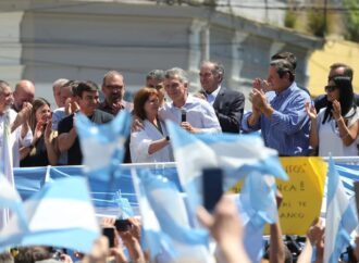 Mauricio Macri les habló a sus seguidores antes de declarar: “Convivimos con una cultura de poder oscura que usa una tragedia para dañar”