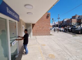 Inclusión financiera: Primer cajero automático en el barrio Rodolfo Ricciardelli (1-11-14)