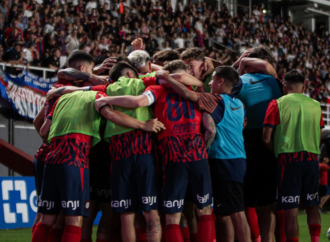 San Lorenzo venció a Barracas en el debut de Russo